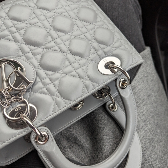 Christian Dior Medium Lady Dior - Picture 3 of 17